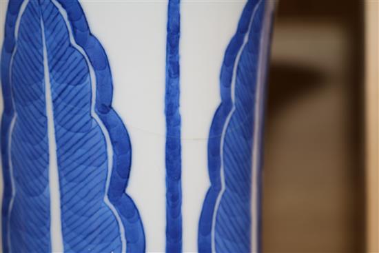 A late 19th century Chinese blue and white vase 30cm high